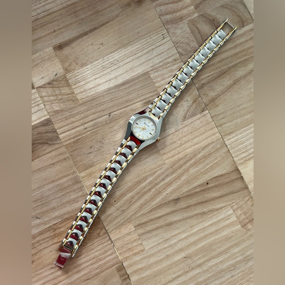 Bulova Ladies New in Box Watch Two-Tone Bracelet White Dial Gold Markers - Picture 9 of 17
